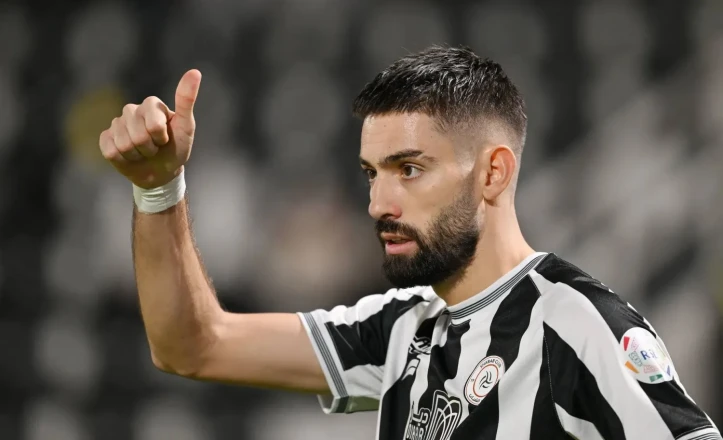 كاراسكو يصدم بشكتاش ويترك مستقبله مع الشباب غامضًا