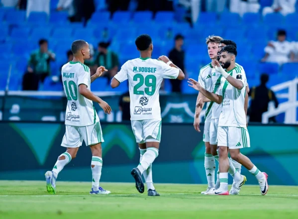 الأهلي يقسو على العربي بخماسية