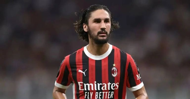 الشباب يدخل في مفاوضات جادة مع لاعب ميلان