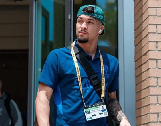 الهلال يدرج ليوناردو ولودي بقائمته الآسيوية